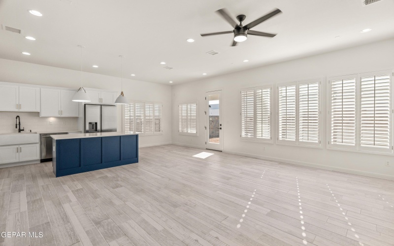 12716 Fredericksberg Avenue, El Paso, TX 79928, 3 Bedrooms Bedrooms, ,2 BathroomsBathrooms,Residential,For Sale,12716 Fredericksberg Avenue,911592