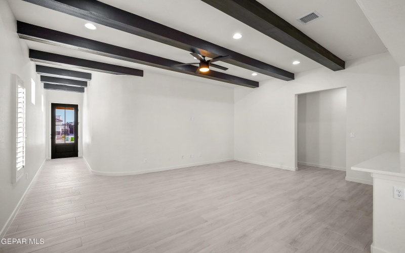 13866 Paseo Central Avenue, El Paso, TX 79928, 3 Bedrooms Bedrooms, ,2 BathroomsBathrooms,Residential,For Sale,13866 Paseo Central Avenue,911596