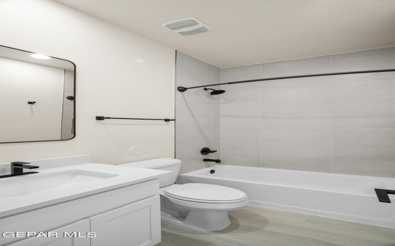 13870 Paseo Central Avenue, Horizon City, TX 79928, 3 Bedrooms Bedrooms, ,2 BathroomsBathrooms,Residential,For Sale,13870 Paseo Central Avenue,911614