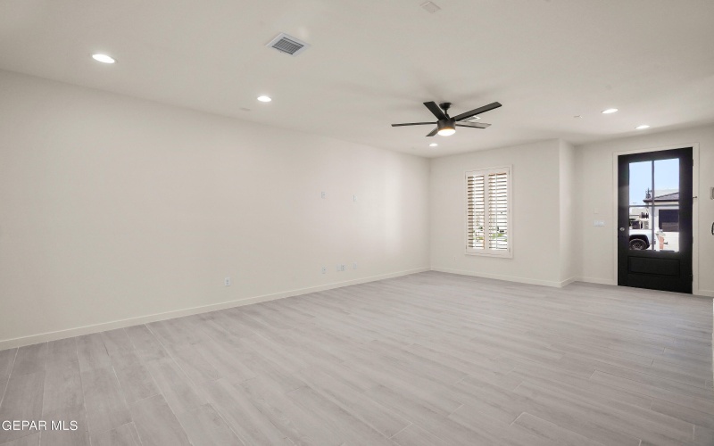 13870 Paseo Central Avenue, Horizon City, TX 79928, 3 Bedrooms Bedrooms, ,2 BathroomsBathrooms,Residential,For Sale,13870 Paseo Central Avenue,911614