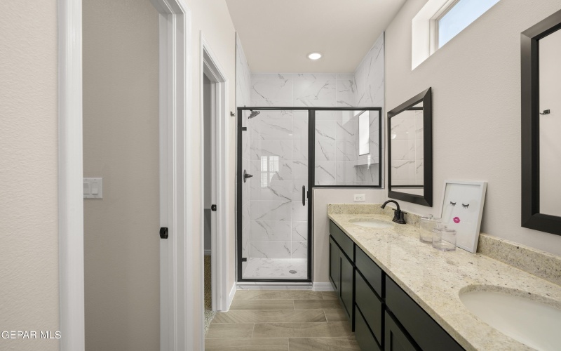 13878 PASEO CENTRAL Avenue, El Paso, TX 79928, 3 Bedrooms Bedrooms, ,2 BathroomsBathrooms,Residential,For Sale,13878 PASEO CENTRAL Avenue,911618