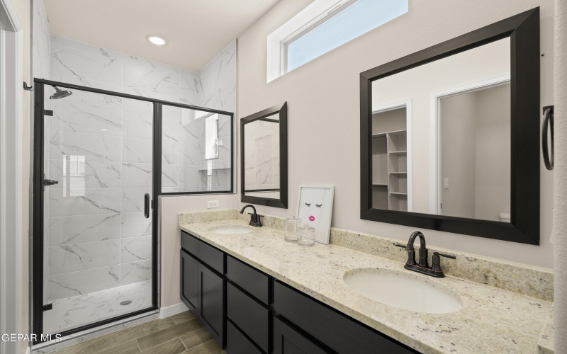 13878 PASEO CENTRAL Avenue, El Paso, TX 79928, 3 Bedrooms Bedrooms, ,2 BathroomsBathrooms,Residential,For Sale,13878 PASEO CENTRAL Avenue,911618