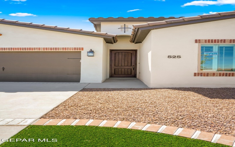 13878 PASEO CENTRAL Avenue, El Paso, TX 79928, 3 Bedrooms Bedrooms, ,2 BathroomsBathrooms,Residential,For Sale,13878 PASEO CENTRAL Avenue,911618