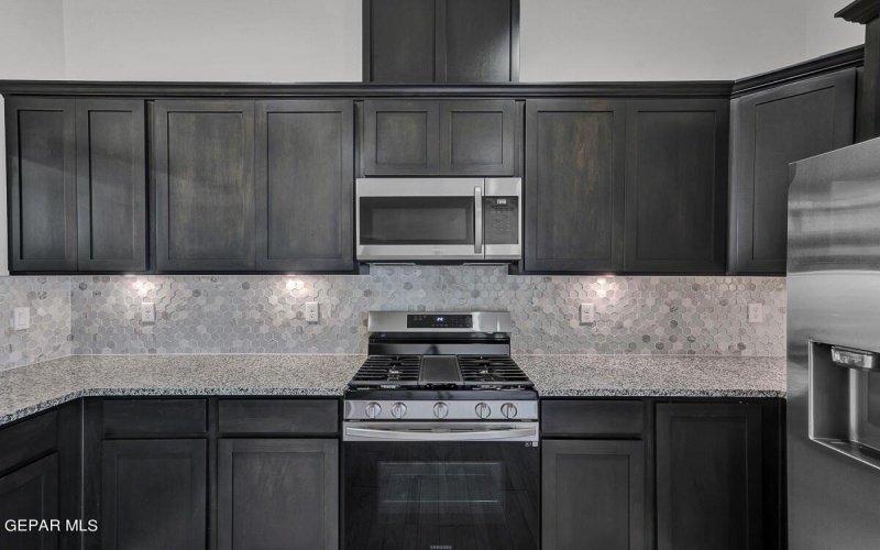 13882 Paseo Central Avenue, Horizon City, TX 79928, 3 Habitaciones Habitaciones , ,2 BañosBaños,Residential,En Venta,13882 Paseo Central Avenue,911620