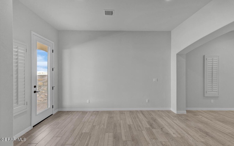 13882 Paseo Central Avenue, Horizon City, TX 79928, 3 Habitaciones Habitaciones , ,2 BañosBaños,Residential,En Venta,13882 Paseo Central Avenue,911620
