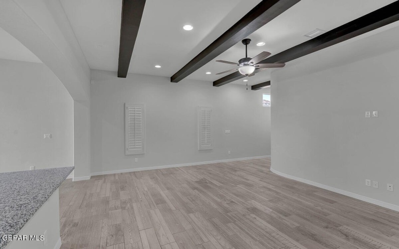 13882 Paseo Central Avenue, Horizon City, TX 79928, 3 Habitaciones Habitaciones , ,2 BañosBaños,Residential,En Venta,13882 Paseo Central Avenue,911620