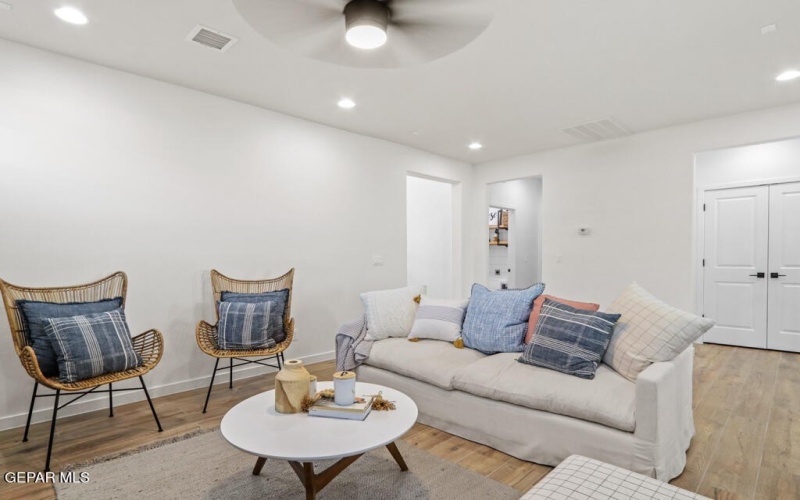 12713 Middlesbrough Avenue, Horizon City, TX 79928, 4 Bedrooms Bedrooms, ,2 BathroomsBathrooms,Residential,For Sale,12713 Middlesbrough Avenue,911628