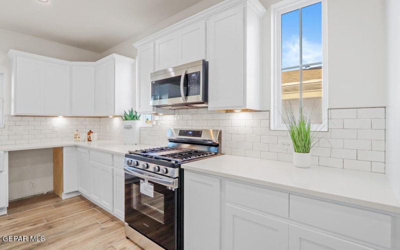 12713 Middlesbrough Avenue, Horizon City, TX 79928, 4 Bedrooms Bedrooms, ,2 BathroomsBathrooms,Residential,For Sale,12713 Middlesbrough Avenue,911628