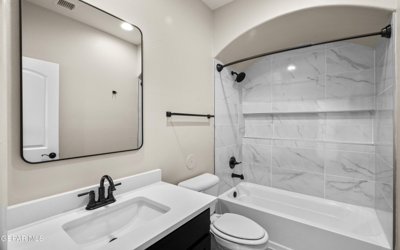 12705 Middlesbrough Avenue, Horizon City, TX 79928, 3 Bedrooms Bedrooms, ,3 BathroomsBathrooms,Residential,For Sale,12705 Middlesbrough Avenue,911630