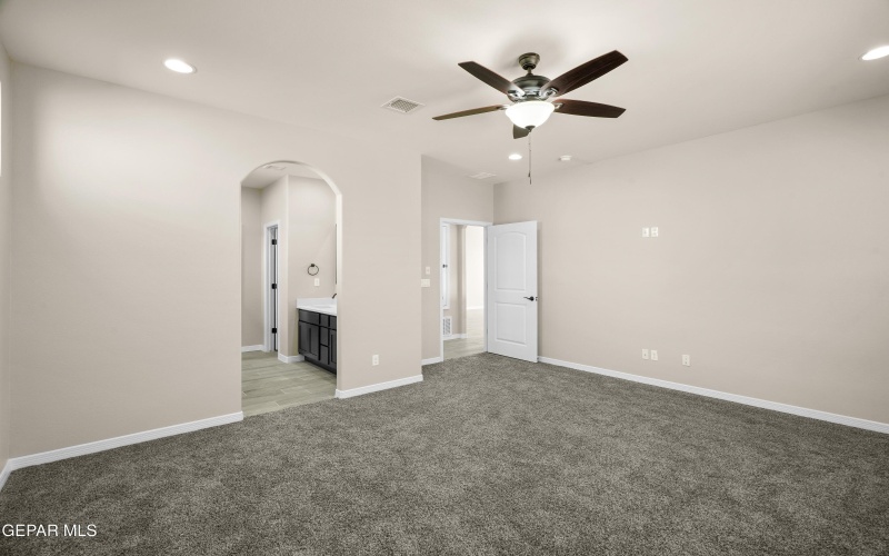 12705 Middlesbrough Avenue, Horizon City, TX 79928, 3 Bedrooms Bedrooms, ,3 BathroomsBathrooms,Residential,For Sale,12705 Middlesbrough Avenue,911630