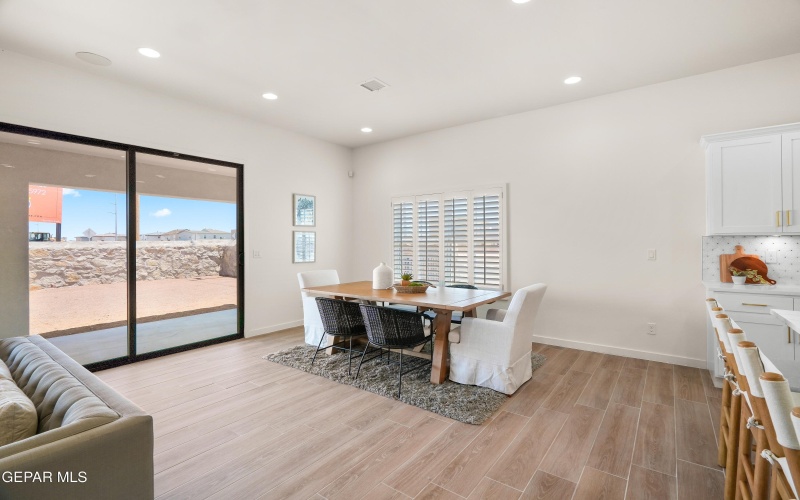 14956 Hill Ridge Court, El Paso, TX 79938, 4 Habitaciones Habitaciones , ,2 BañosBaños,Residential,En Venta,14956 Hill Ridge Court,911637