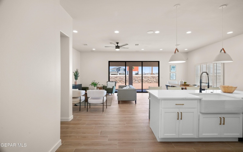 14956 Hill Ridge Court, El Paso, TX 79938, 4 Habitaciones Habitaciones , ,2 BañosBaños,Residential,En Venta,14956 Hill Ridge Court,911637
