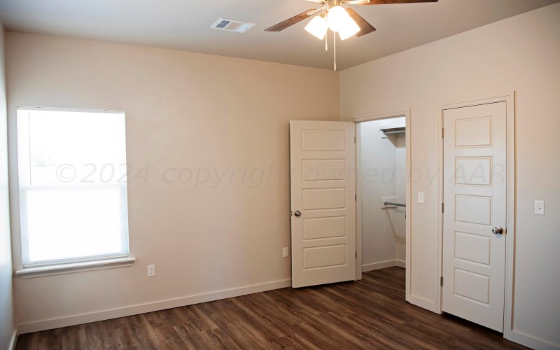 Hereford, TX 79045, 8 Bedrooms Bedrooms, ,5 BathroomsBathrooms,Residential,For Sale,24-7509