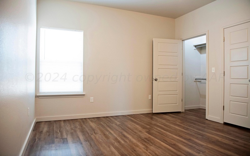 Hereford, TX 79045, 8 Bedrooms Bedrooms, ,5 BathroomsBathrooms,Residential,For Sale,24-7509