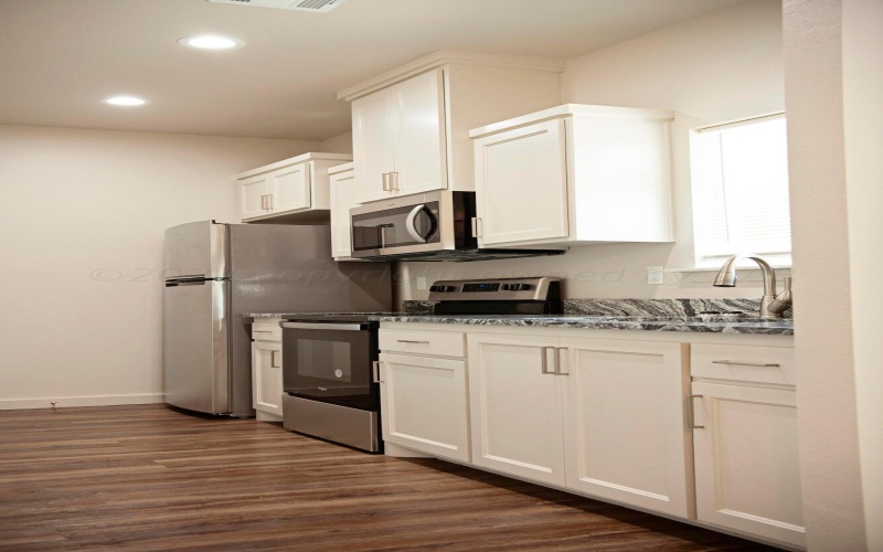 Hereford, TX 79045, 8 Bedrooms Bedrooms, ,5 BathroomsBathrooms,Residential,For Sale,24-7509