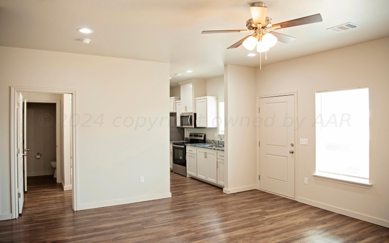 Hereford, TX 79045, 8 Bedrooms Bedrooms, ,5 BathroomsBathrooms,Residential,For Sale,24-7509