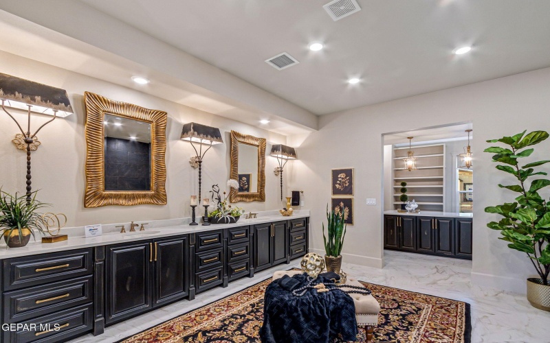 400 Del Rio View Drive, El Paso, TX 79932, 5 Bedrooms Bedrooms, ,2 BathroomsBathrooms,Residential,For Sale,400 Del Rio View Drive,912059