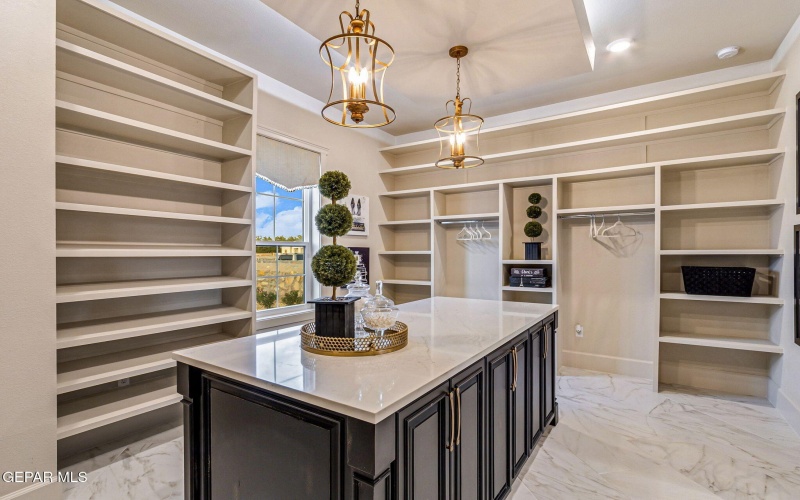400 Del Rio View Drive, El Paso, TX 79932, 5 Bedrooms Bedrooms, ,2 BathroomsBathrooms,Residential,For Sale,400 Del Rio View Drive,912059