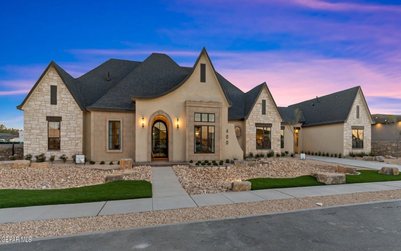 400 Del Rio View Drive, El Paso, TX 79932, 5 Bedrooms Bedrooms, ,2 BathroomsBathrooms,Residential,For Sale,400 Del Rio View Drive,912059