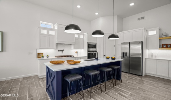 13992 Summer Valley Avenue, El Paso, TX 79928, 4 Habitaciones Habitaciones , ,3 BañosBaños,Residential,En Venta,13992 Summer Valley Avenue,912420