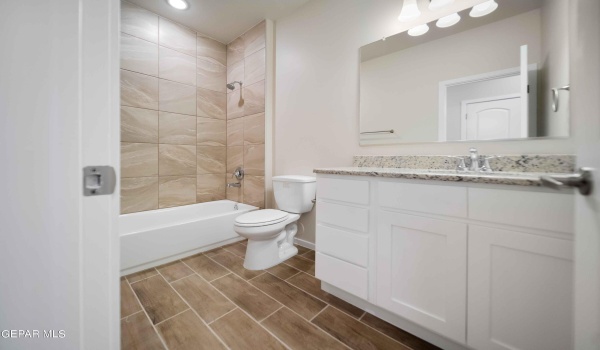 13897 Lorenz Avenue, El Paso, TX 79928, 3 Bedrooms Bedrooms, ,2 BathroomsBathrooms,Residential,For Sale,13897 Lorenz Avenue,908430
