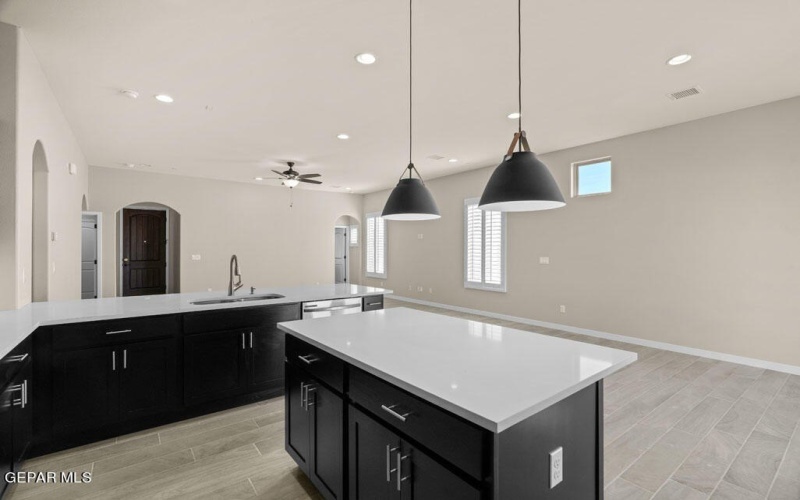 5992 Dalhart Drive, El Paso, TX 79924, 3 Bedrooms Bedrooms, ,3 BathroomsBathrooms,Residential,For Sale,5992 Dalhart Drive,908471