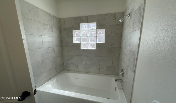 13067 Beccles Street, El Paso, TX 79928, 3 Habitaciones Habitaciones , ,2 BañosBaños,Residential,En Venta,13067 Beccles Street,908903