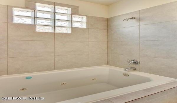 14320 Chris Zingo Lane, Horizon City, TX 79928, 3 Bedrooms Bedrooms, ,2 BathroomsBathrooms,Residential,For Sale,14320 Chris Zingo Lane,908925