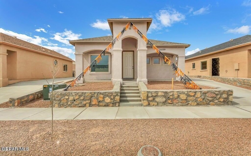 14320 Chris Zingo Lane, Horizon City, TX 79928, 3 Bedrooms Bedrooms, ,2 BathroomsBathrooms,Residential,For Sale,14320 Chris Zingo Lane,908925