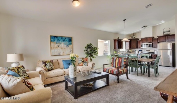 14320 Chris Zingo Lane, Horizon City, TX 79928, 3 Bedrooms Bedrooms, ,2 BathroomsBathrooms,Residential,For Sale,14320 Chris Zingo Lane,908925