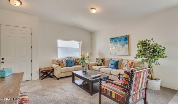 14320 Chris Zingo Lane, Horizon City, TX 79928, 3 Bedrooms Bedrooms, ,2 BathroomsBathrooms,Residential,For Sale,14320 Chris Zingo Lane,908925