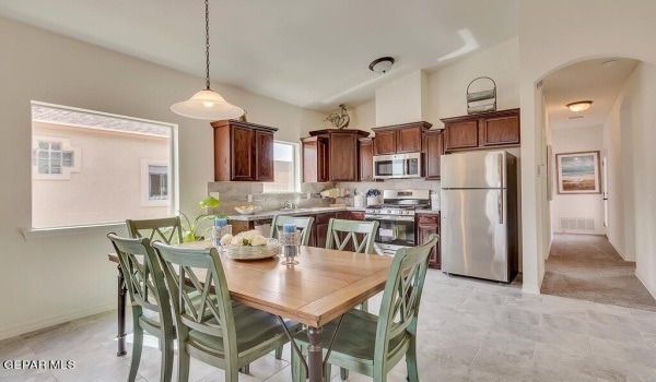 14320 Chris Zingo Lane, Horizon City, TX 79928, 3 Bedrooms Bedrooms, ,2 BathroomsBathrooms,Residential,For Sale,14320 Chris Zingo Lane,908925