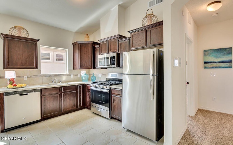 14324 Chris Zingo Lane, Horizon City, TX 79928, 3 Bedrooms Bedrooms, ,2 BathroomsBathrooms,Residential,For Sale,14324 Chris Zingo Lane,908932