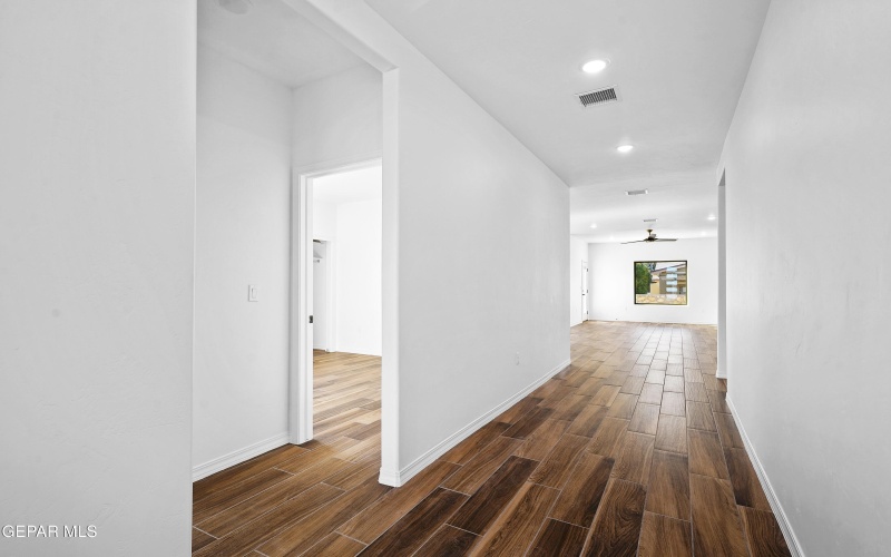 871 COUNTRY CLUB Road unit: 1A #1A, El Paso, TX 79932, 3 Bedrooms Bedrooms, ,2 BathroomsBathrooms,Residential Multi Family,For Sale,871 COUNTRY CLUB Road unit: 1A,909046