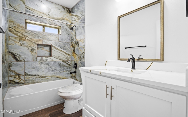871 COUNTRY CLUB Road unit: 1A #1A, El Paso, TX 79932, 3 Bedrooms Bedrooms, ,2 BathroomsBathrooms,Residential Multi Family,For Sale,871 COUNTRY CLUB Road unit: 1A,909046
