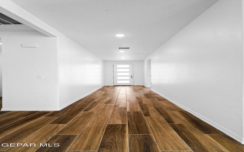 871 COUNTRY CLUB Road unit: 1A #1A, El Paso, TX 79932, 3 Bedrooms Bedrooms, ,2 BathroomsBathrooms,Residential Multi Family,For Sale,871 COUNTRY CLUB Road unit: 1A,909046