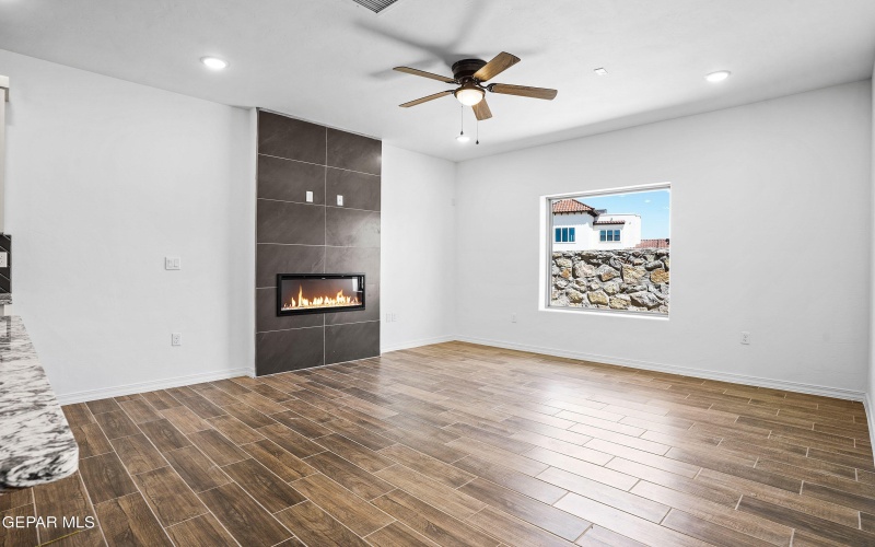 871 COUNTRY CLUB Road unit: 1C #1C, El Paso, TX 79932, 2 Bedrooms Bedrooms, ,2 BathroomsBathrooms,Residential Multi Family,For Sale,871 COUNTRY CLUB Road unit: 1C,910145