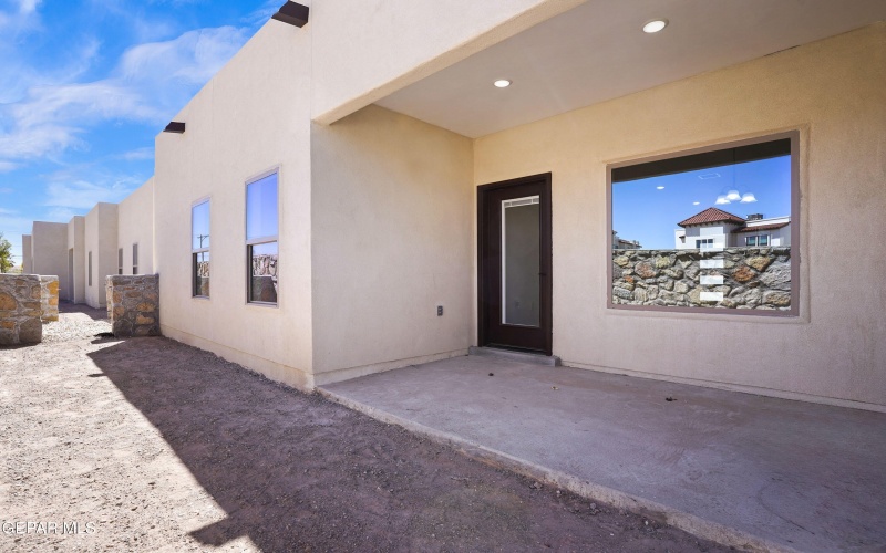 871 COUNTRY CLUB Road unit: 1C #1C, El Paso, TX 79932, 2 Bedrooms Bedrooms, ,2 BathroomsBathrooms,Residential Multi Family,For Sale,871 COUNTRY CLUB Road unit: 1C,910145