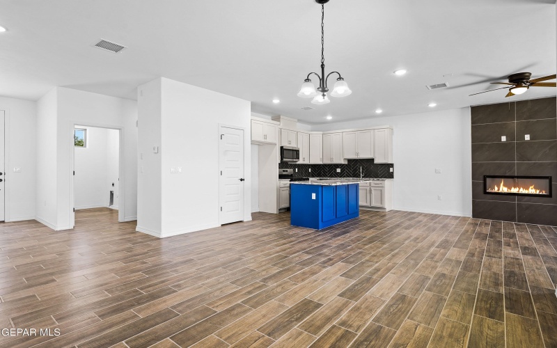 871 COUNTRY CLUB Road unit: 1C #1C, El Paso, TX 79932, 2 Bedrooms Bedrooms, ,2 BathroomsBathrooms,Residential Multi Family,For Sale,871 COUNTRY CLUB Road unit: 1C,910145