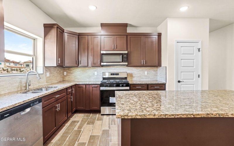 871 COUNTRY CLUB Road unit: 1D #1D, El Paso, TX 79932, 3 Bedrooms Bedrooms, ,2 BathroomsBathrooms,Residential Multi Family,For Sale,871 COUNTRY CLUB Road unit: 1D,910146