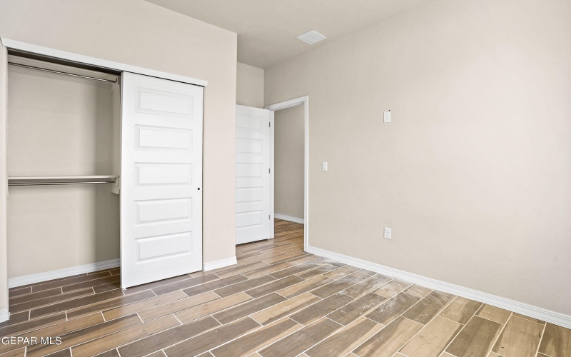 871 COUNTRY CLUB Road unit: 1D #1D, El Paso, TX 79932, 3 Bedrooms Bedrooms, ,2 BathroomsBathrooms,Residential Multi Family,For Sale,871 COUNTRY CLUB Road unit: 1D,910146