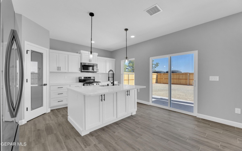528 Telop Road, Socorro, TX 79927, 4 Bedrooms Bedrooms, ,2 BathroomsBathrooms,Residential,For Sale,528 Telop Road,910424