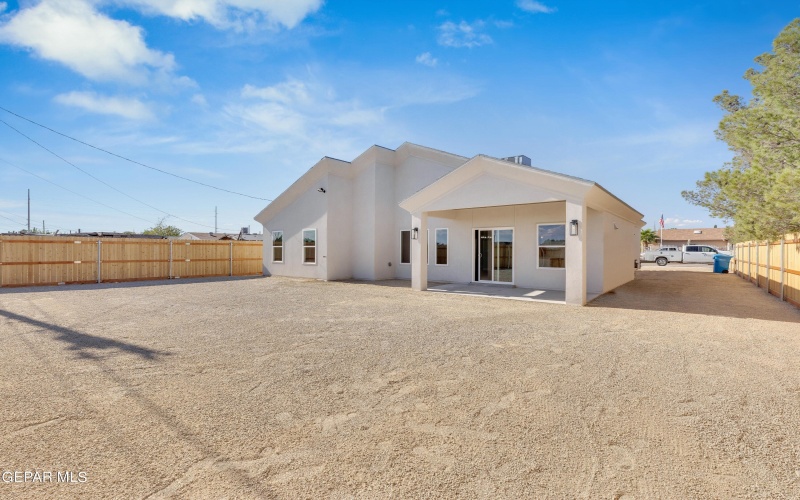 528 Telop Road, Socorro, TX 79927, 4 Bedrooms Bedrooms, ,2 BathroomsBathrooms,Residential,For Sale,528 Telop Road,910424