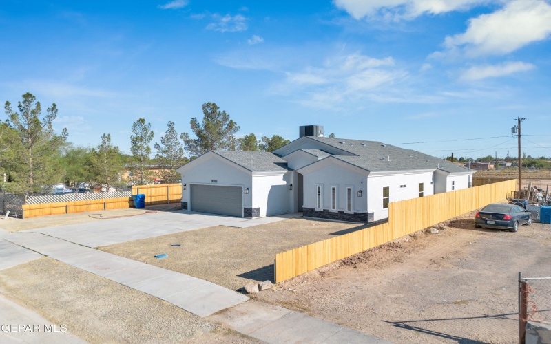 528 Telop Road, Socorro, TX 79927, 4 Bedrooms Bedrooms, ,2 BathroomsBathrooms,Residential,For Sale,528 Telop Road,910424