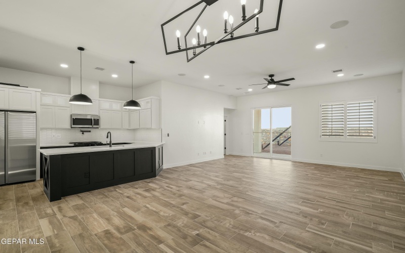 13912 Carolina Ponce Avenue, Horizon City, TX 79928, 3 Bedrooms Bedrooms, ,2 BathroomsBathrooms,Residential,For Sale,13912 Carolina Ponce Avenue,910439