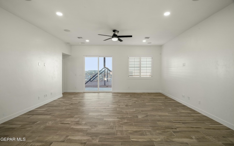 13912 Carolina Ponce Avenue, Horizon City, TX 79928, 3 Bedrooms Bedrooms, ,2 BathroomsBathrooms,Residential,For Sale,13912 Carolina Ponce Avenue,910439