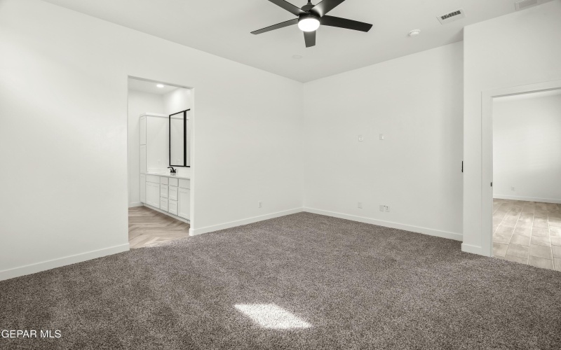 13961 Golden Summer Court, Horizon City, TX 79928, 3 Bedrooms Bedrooms, ,2 BathroomsBathrooms,Residential,For Sale,13961 Golden Summer Court,910441