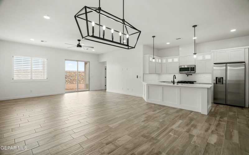13961 Golden Summer Court, Horizon City, TX 79928, 3 Bedrooms Bedrooms, ,2 BathroomsBathrooms,Residential,For Sale,13961 Golden Summer Court,910441