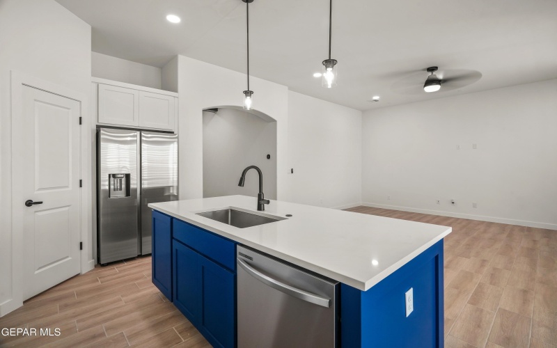 13988 Summer Valley Avenue, Horizon City, TX 79928, 3 Bedrooms Bedrooms, ,2 BathroomsBathrooms,Residential,For Sale,13988 Summer Valley Avenue,910455