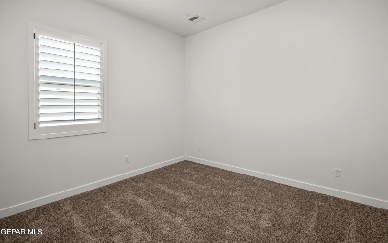 13988 Summer Valley Avenue, Horizon City, TX 79928, 3 Bedrooms Bedrooms, ,2 BathroomsBathrooms,Residential,For Sale,13988 Summer Valley Avenue,910455